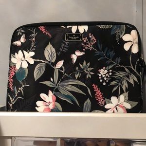 Kate spade ♠️ laptop case